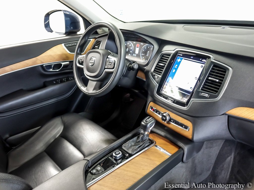 Used 2022 Volvo XC90 T6 Momentum w/ Protection Package image 26