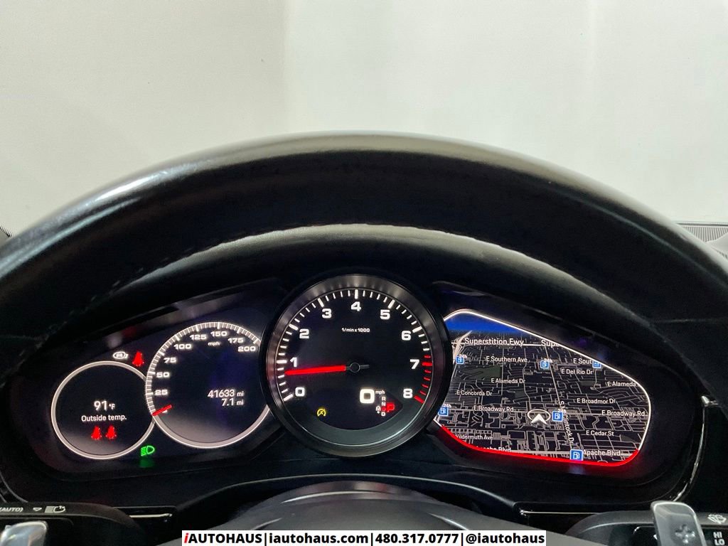 Used 2022 Porsche Panamera 4S w/ Premium Package image 27