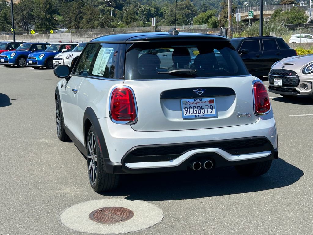 Used 2023 MINI Cooper S FWD image 3