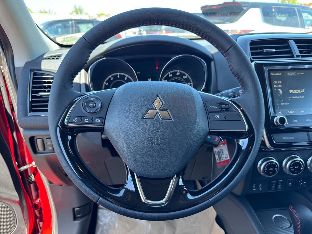 New 2027 Mitsubishi Outlander Sport LE FWD image 8