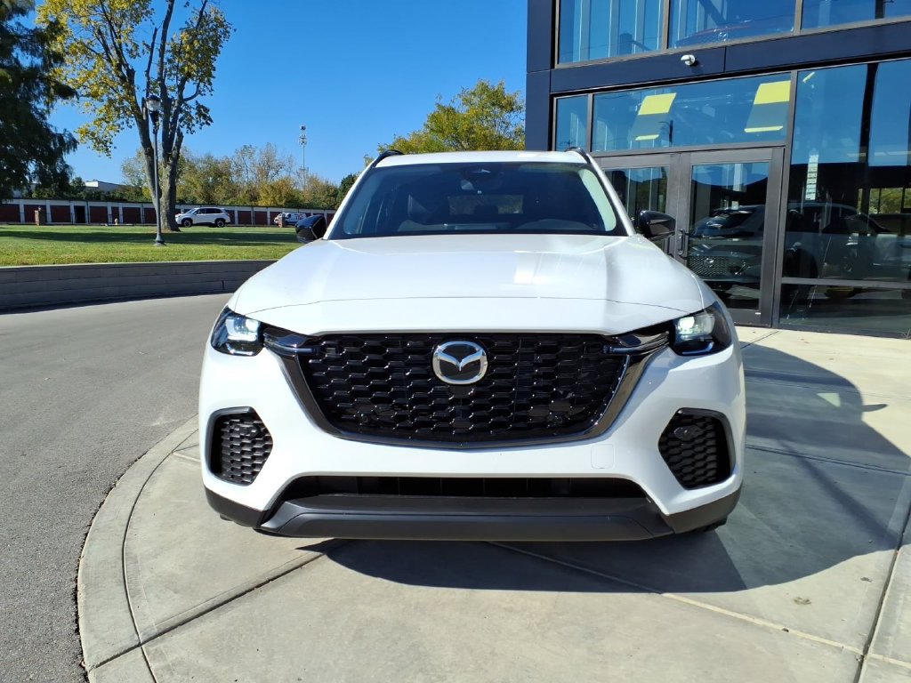 New 2026 MAZDA CX-70 3.3 Turbo w/ Preferred Package AWD/4WD image 2