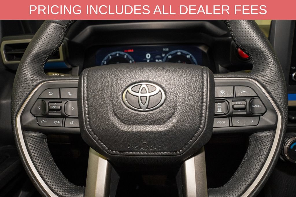 Certified 2025 Toyota Tacoma TRD Off-Road AWD/4WD image 20