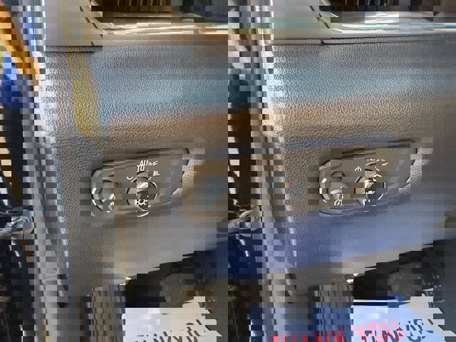 Certified 2022 Chevrolet Traverse LT image 33