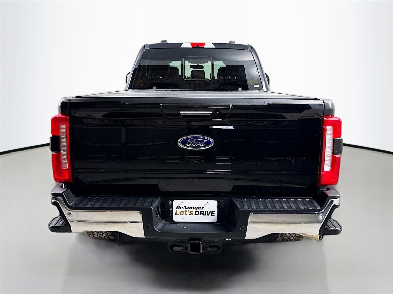 Used 2024 Ford F250 Lariat w/ Chrome Package image 7