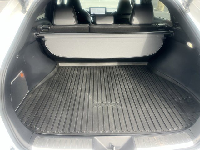 Used 2024 Toyota Venza Limited image 40