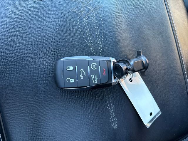 Used 2020 RAM 1500 Limited image 30