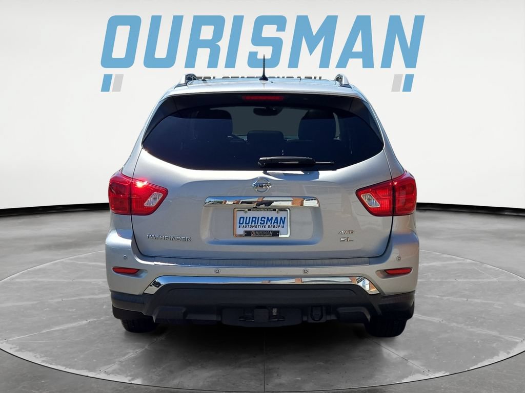 Used 2017 Nissan Pathfinder SL w/ SL Premium Package AWD/4WD image 5