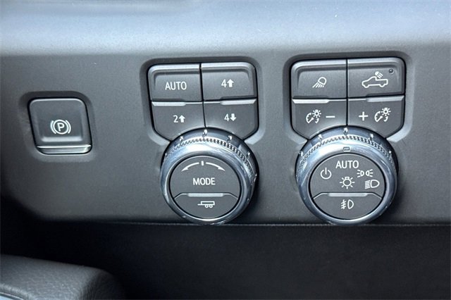 New 2026 GMC Sierra 2500 Denali w/ Denali Reserve Package image 31