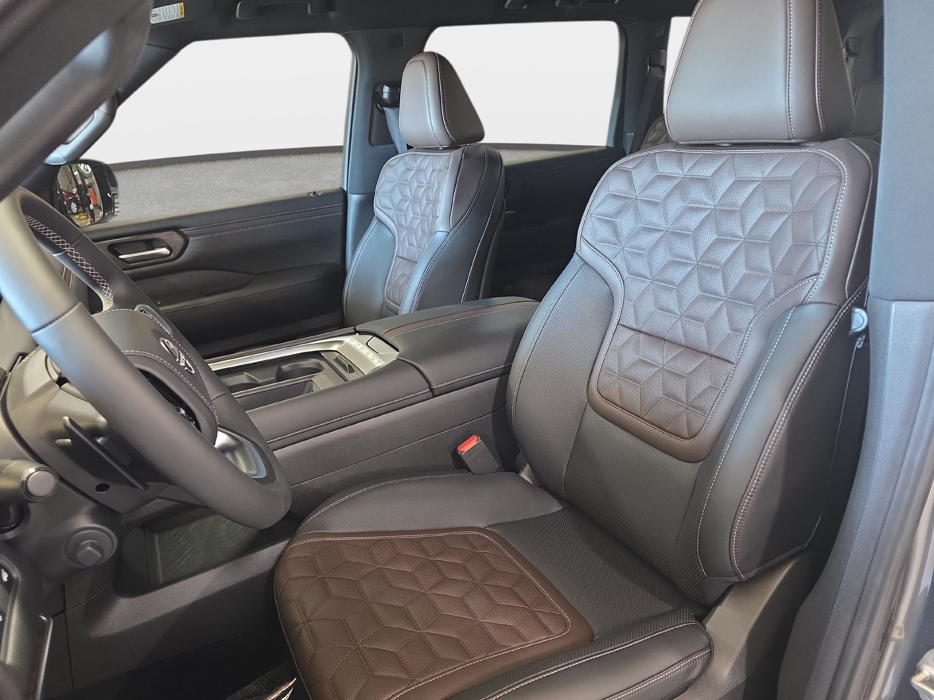 New 2026 Nissan Armada Platinum Reserve AWD/4WD image 15