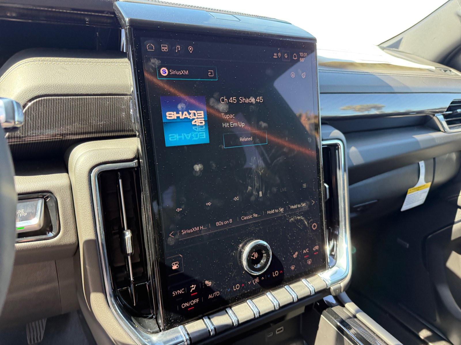 New 2026 GMC Yukon XL Elevation AWD/4WD image 12