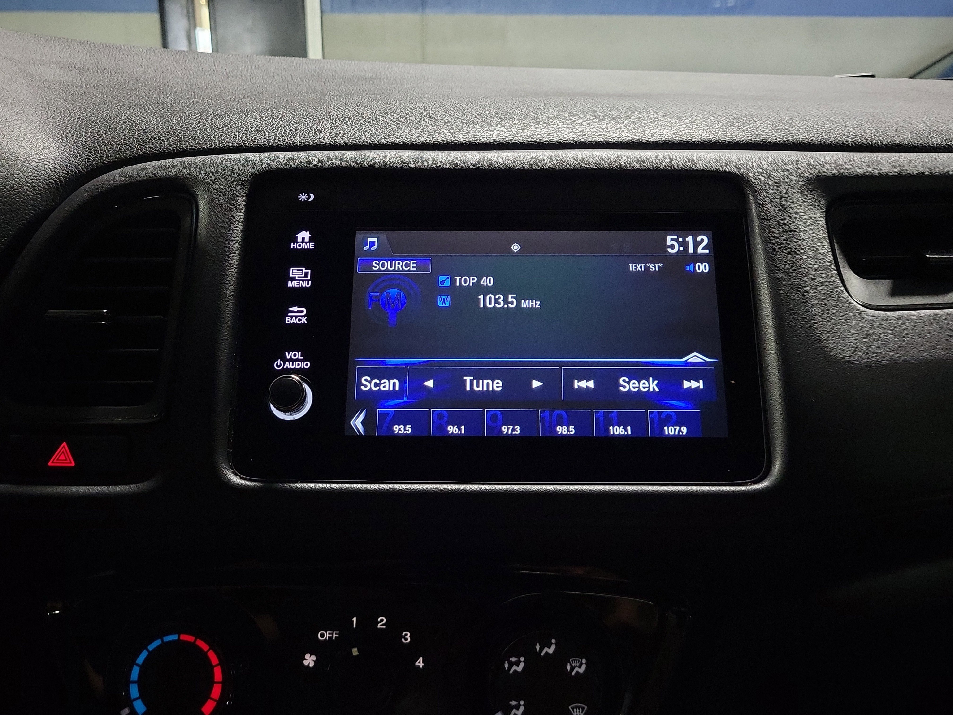 Used 2021 Honda HR-V Sport image 29