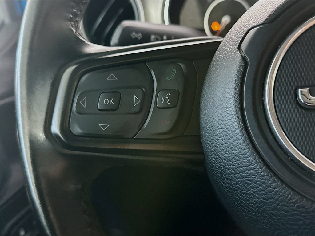 Used 2022 Jeep Gladiator Sport AWD/4WD image 25