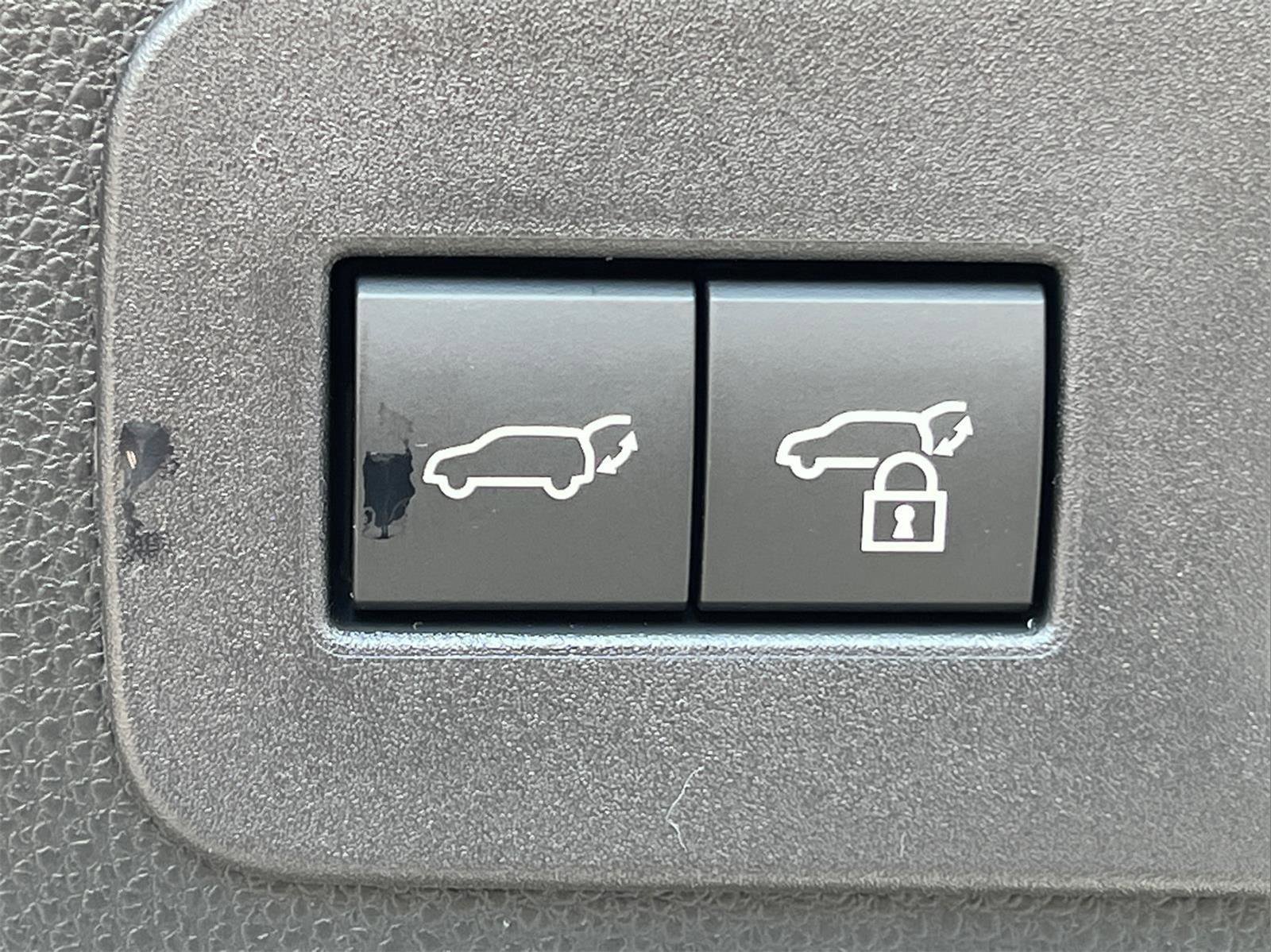 New 2026 Lexus LX 700h Luxury image 14