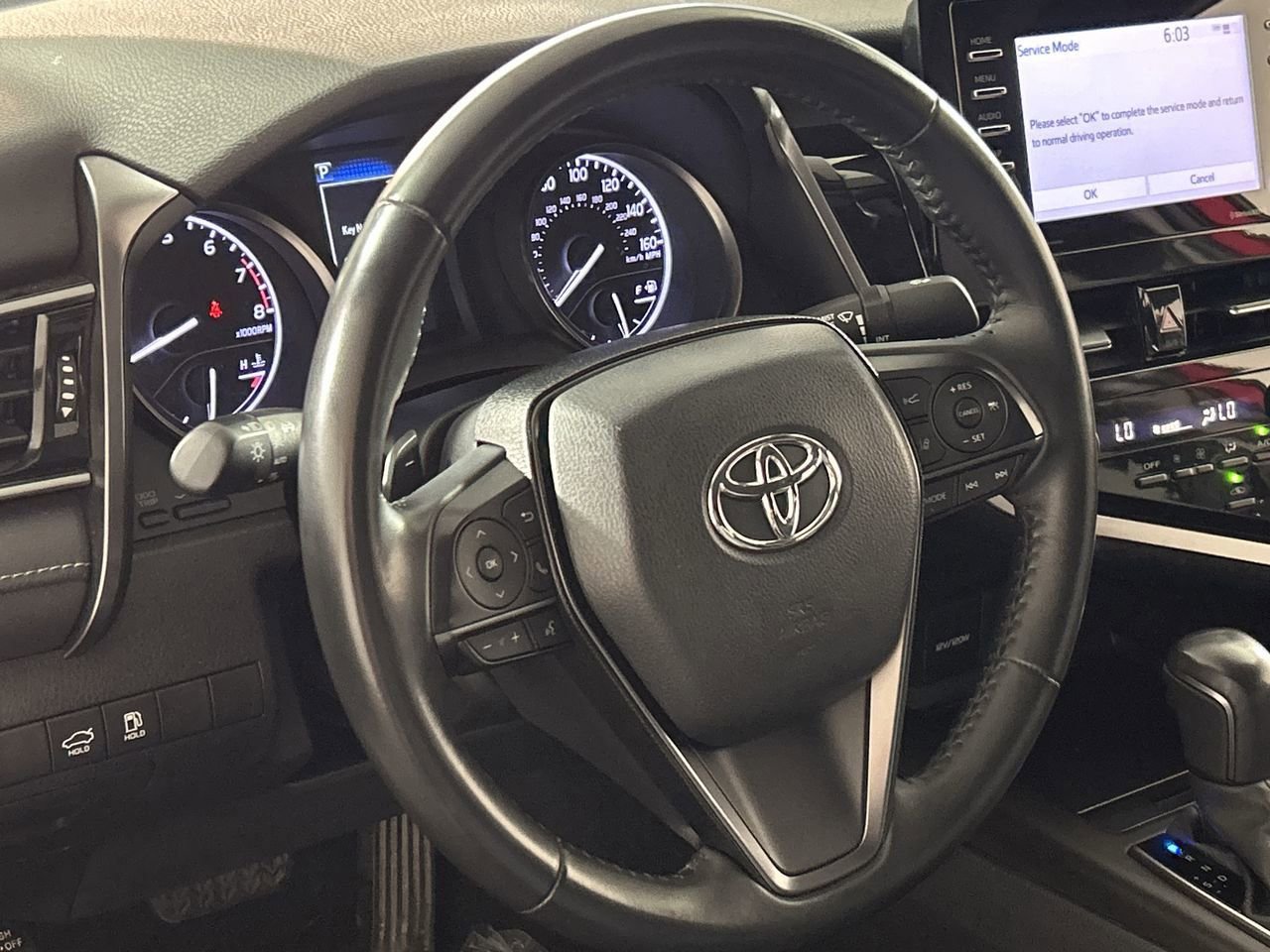 Used 2023 Toyota Camry SE w/ Convenience Package FWD image 15