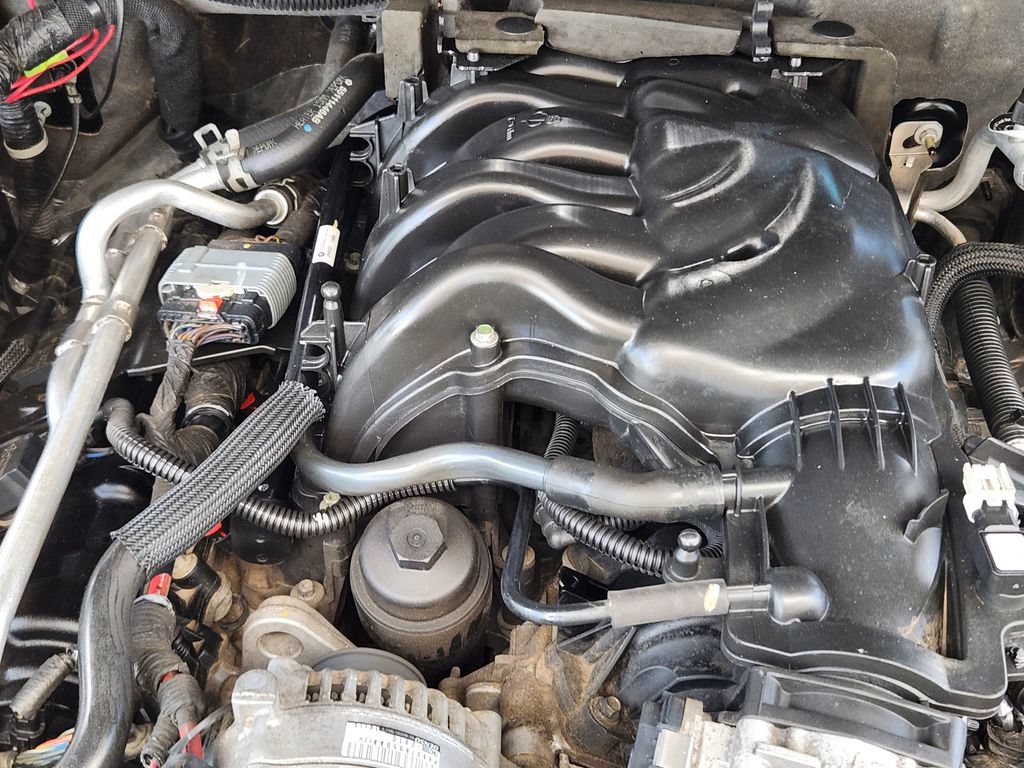 Used 2012 Jeep Wrangler Sport AWD/4WD image 16