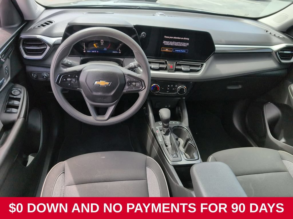 Used 2025 Chevrolet TrailBlazer LT AWD/4WD image 26