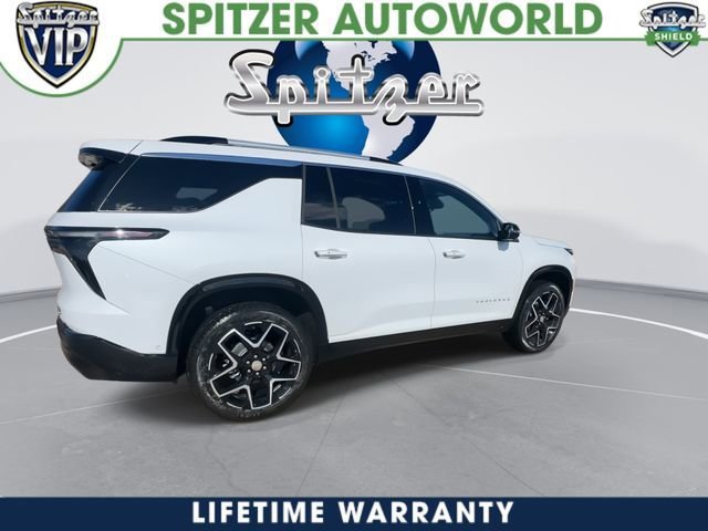 New 2026 Chevrolet Traverse High Country w/ LPO, Floor Liner Package AWD/4WD image 8