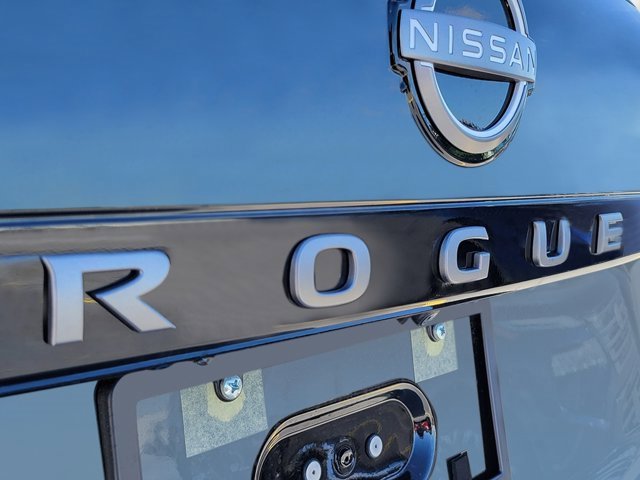 New 2026 Nissan Rogue SV w/ Cold Weather Package image 9