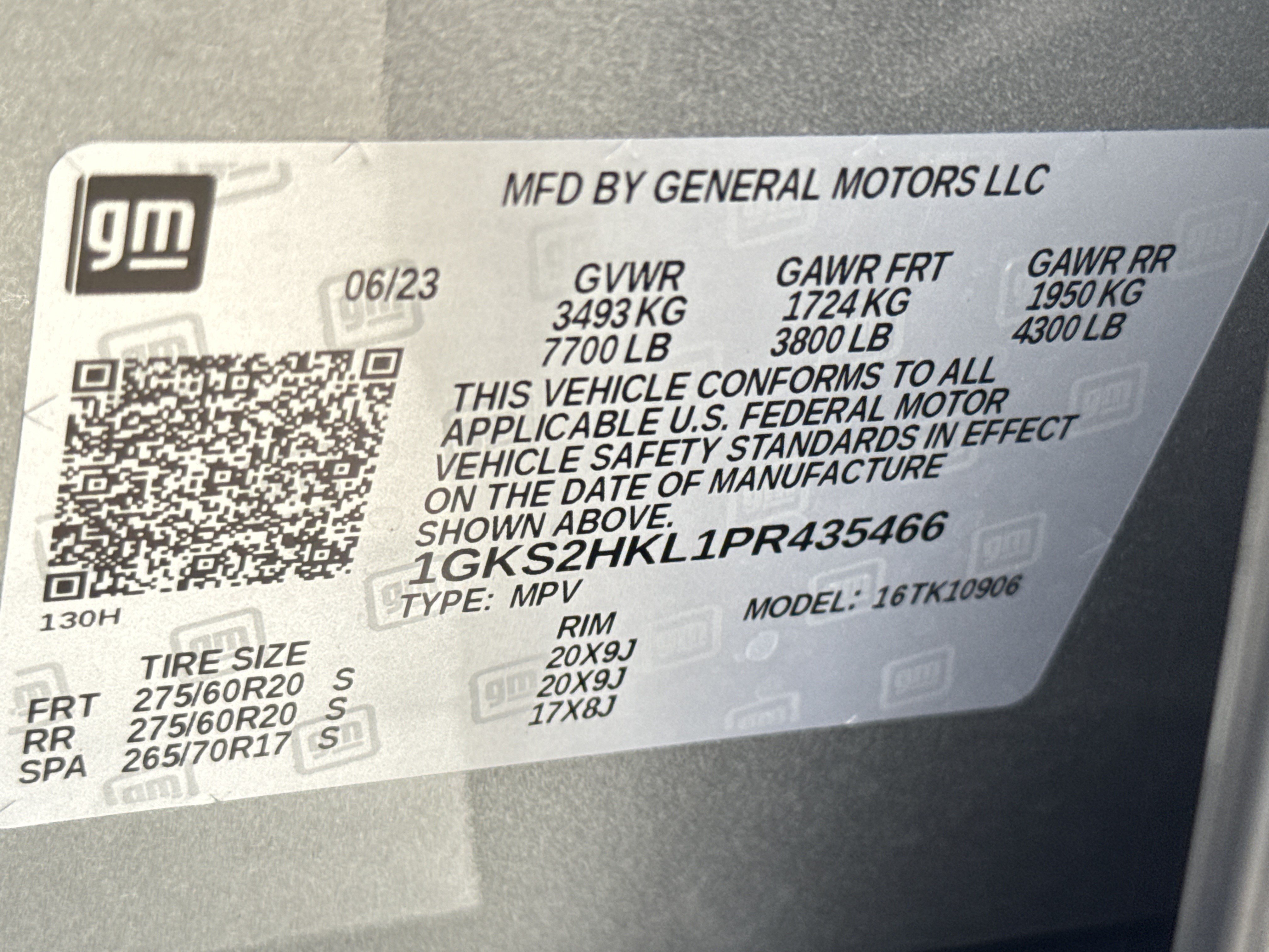 Used 2023 GMC Yukon XL AT4 w/ AT4 Premium Package AWD/4WD image 42