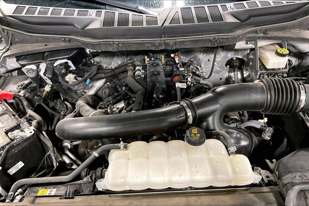 Used 2024 Ford F150 Lariat image 12