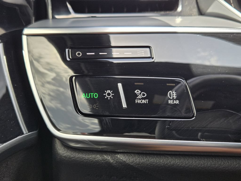 Used 2019 Audi A8 L 3.0T w/ Luxury Package AWD/4WD image 28