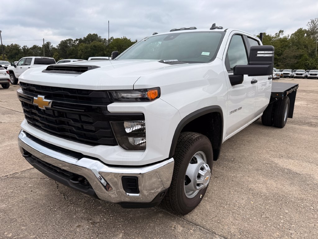 New 2026 Chevrolet Silverado 3500 W/T w/ WT Convenience Package AWD/4WD image 1