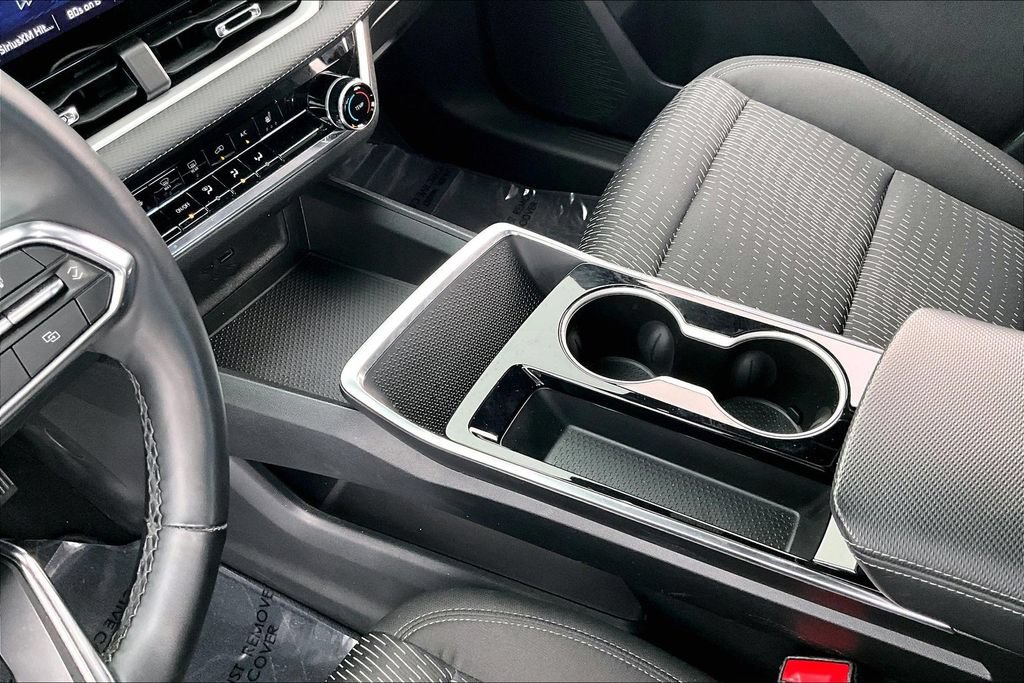Used 2025 Chevrolet Equinox LT AWD/4WD image 17