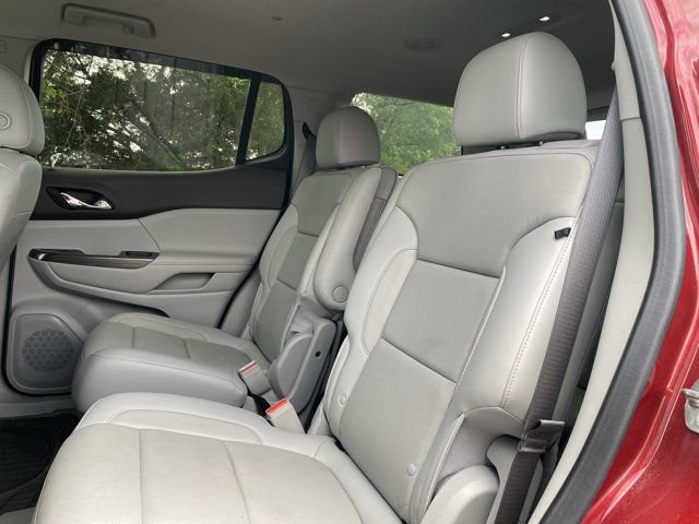 Used 2020 GMC Acadia SLT w/ Driver Alert Package II FWD image 12