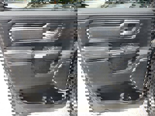 Used 2022 RAM 1500 Laramie w/ Sport Appearance Package image 18