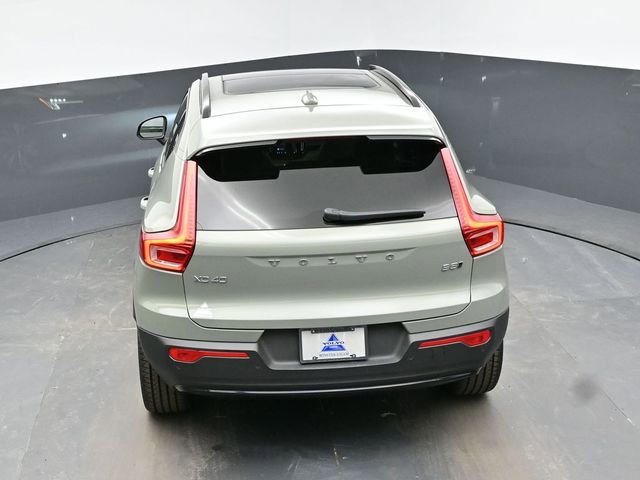 Used 2023 Volvo XC40 B5 Plus w/ Driver Assist Package image 40