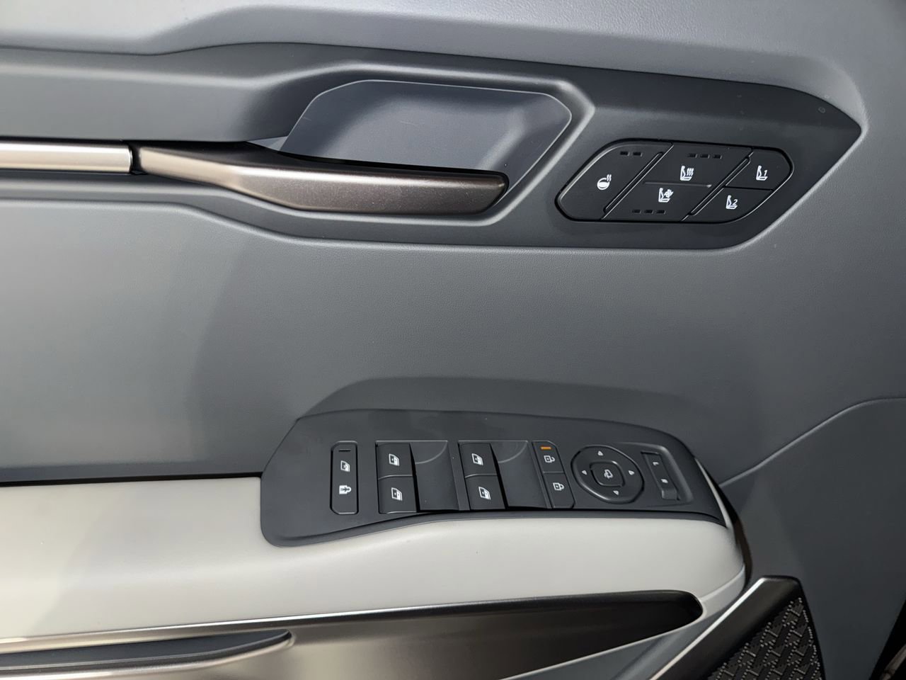 New 2026 Kia EV9 Wind image 19