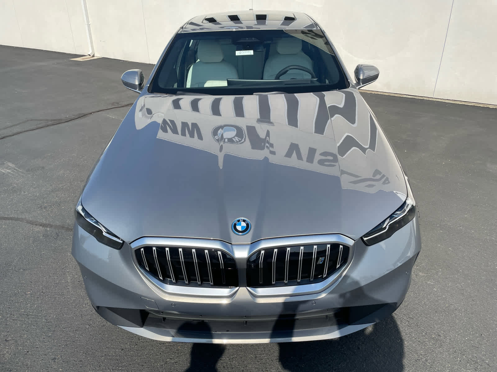 New 2026 BMW i5 eDrive40 image 2