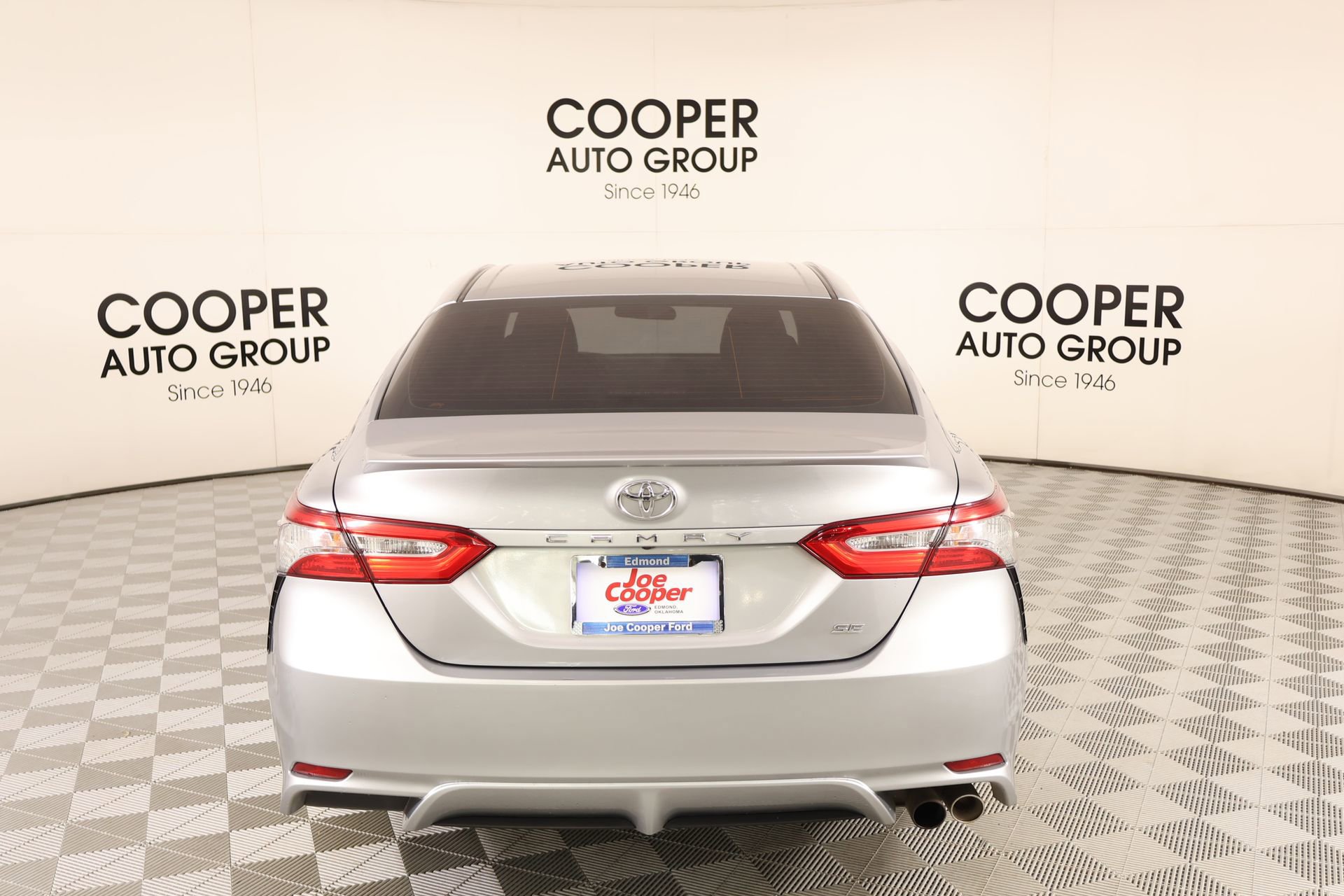 Used 2018 Toyota Camry SE FWD image 20