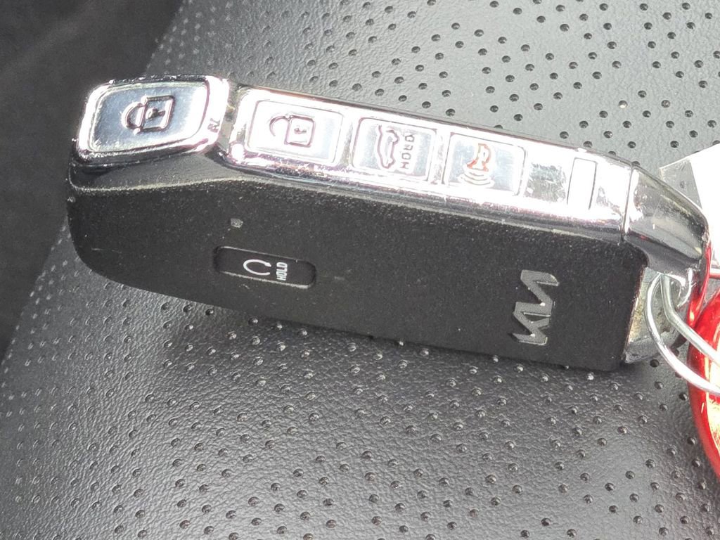 Used 2022 Kia Sorento SX image 36