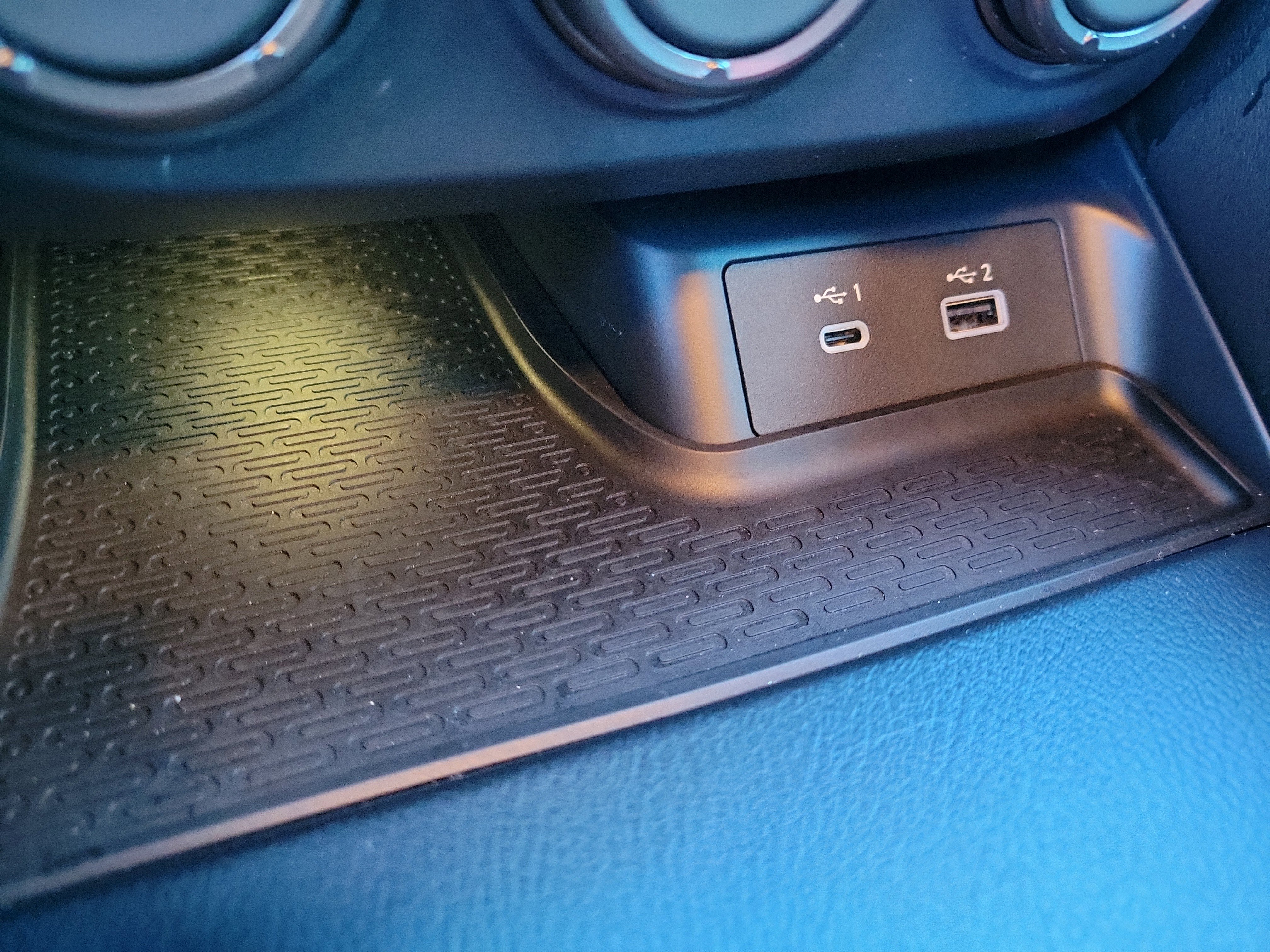 Used 2024 Nissan Z NISMO w/ Floor Mat Package image 28