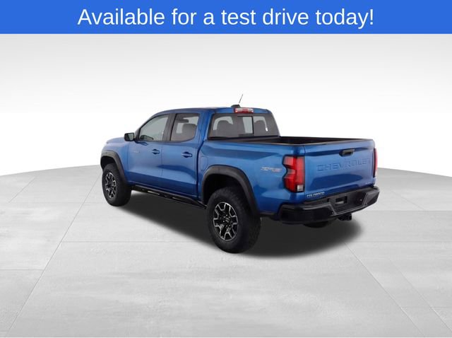 Used 2024 Chevrolet Colorado ZR2 w/ ZR2 Convenience Package III image 3