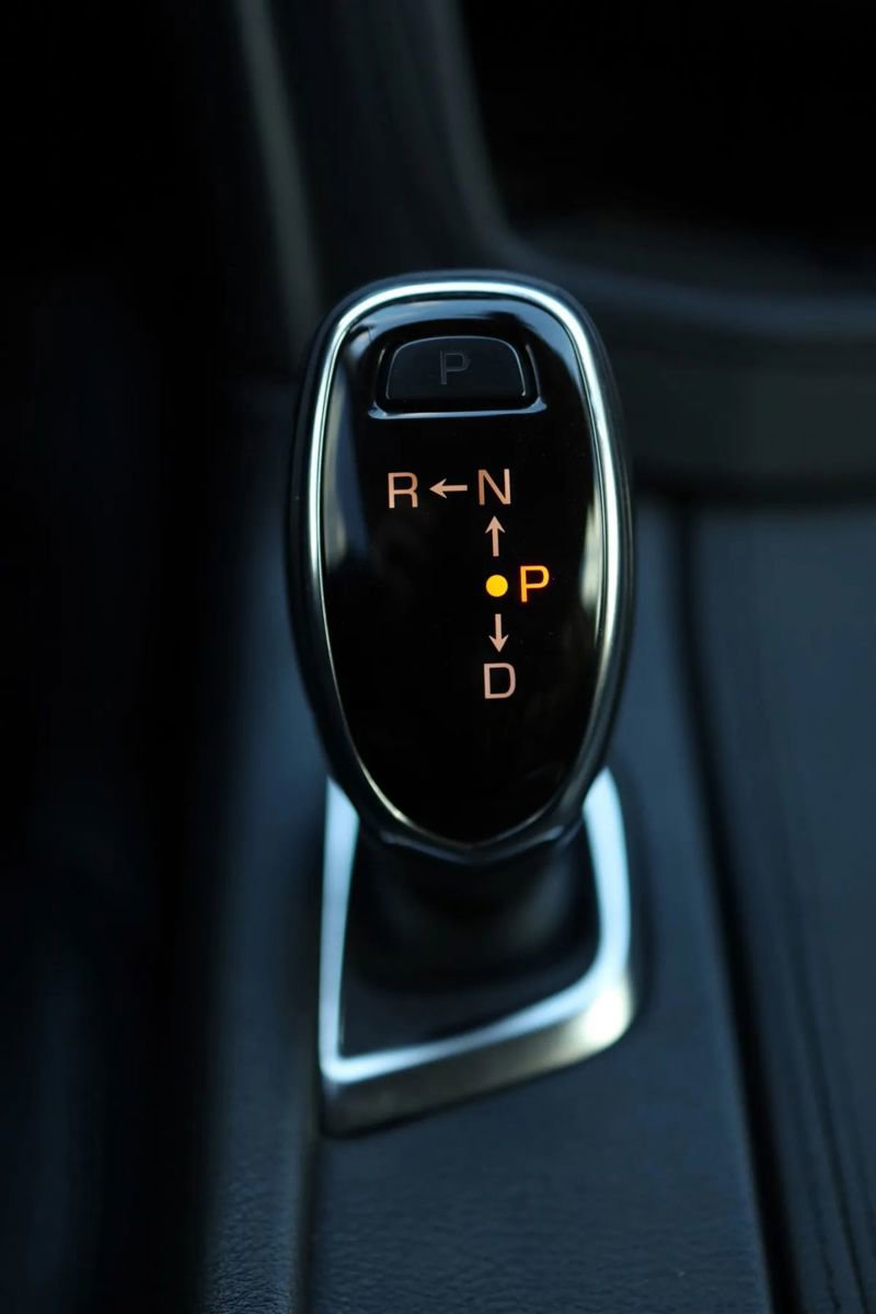 Used 2017 Cadillac XT5 Luxury w/ Driver Awareness Package AWD/4WD image 30