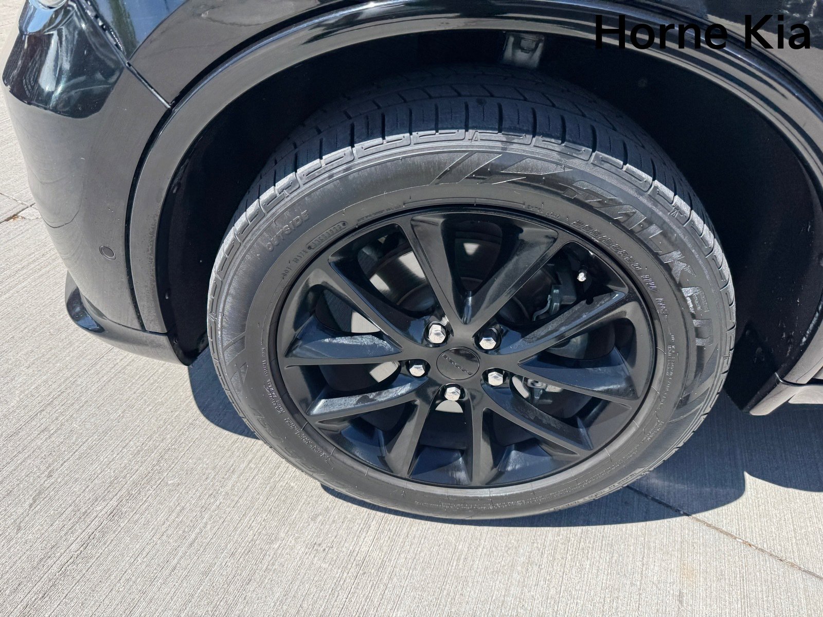 Used 2018 Dodge Durango R/T w/ Blacktop Package image 8