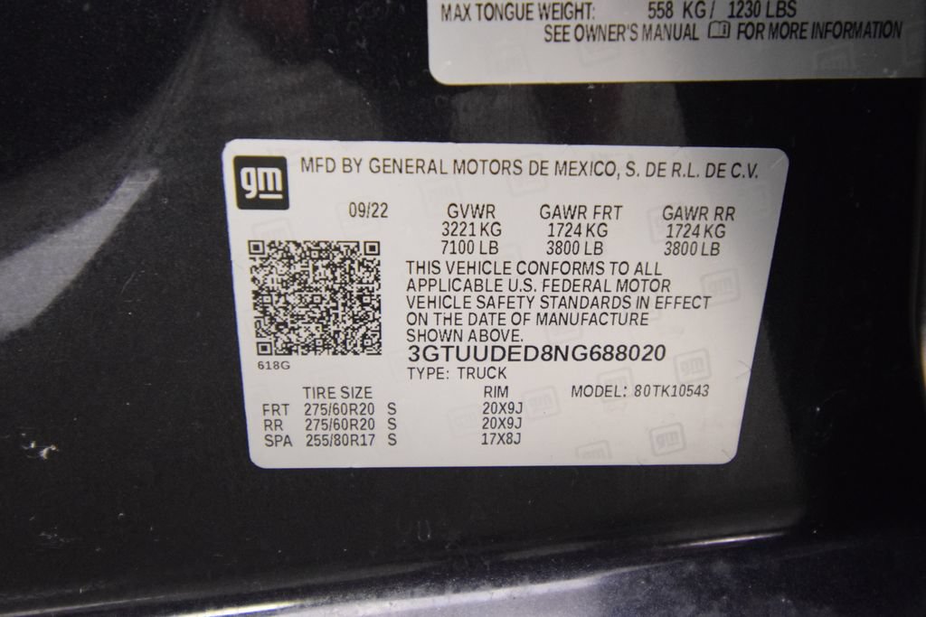 Used 2022 GMC Sierra 1500 SLT AWD/4WD image 31