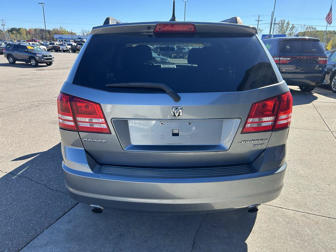 Used 2010 Dodge Journey SXT FWD image 6