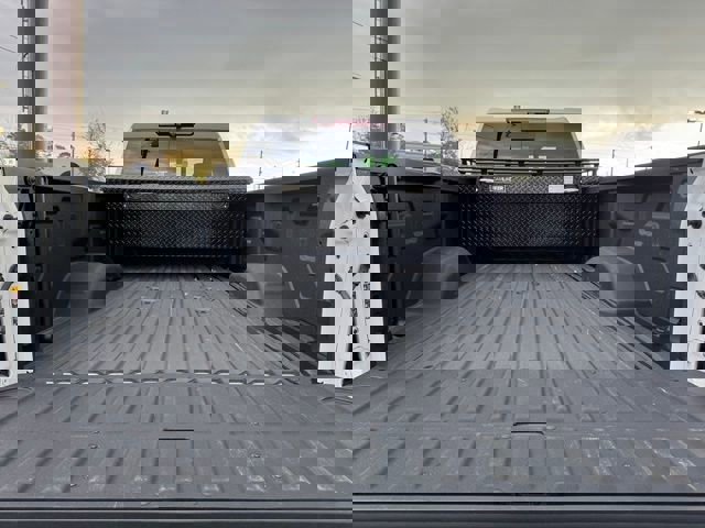 Used 2025 GMC Sierra 3500 Denali w/ Denali Reserve Package image 8