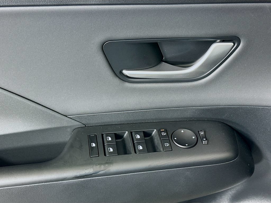New 2026 Hyundai Kona SEL Premium FWD image 19