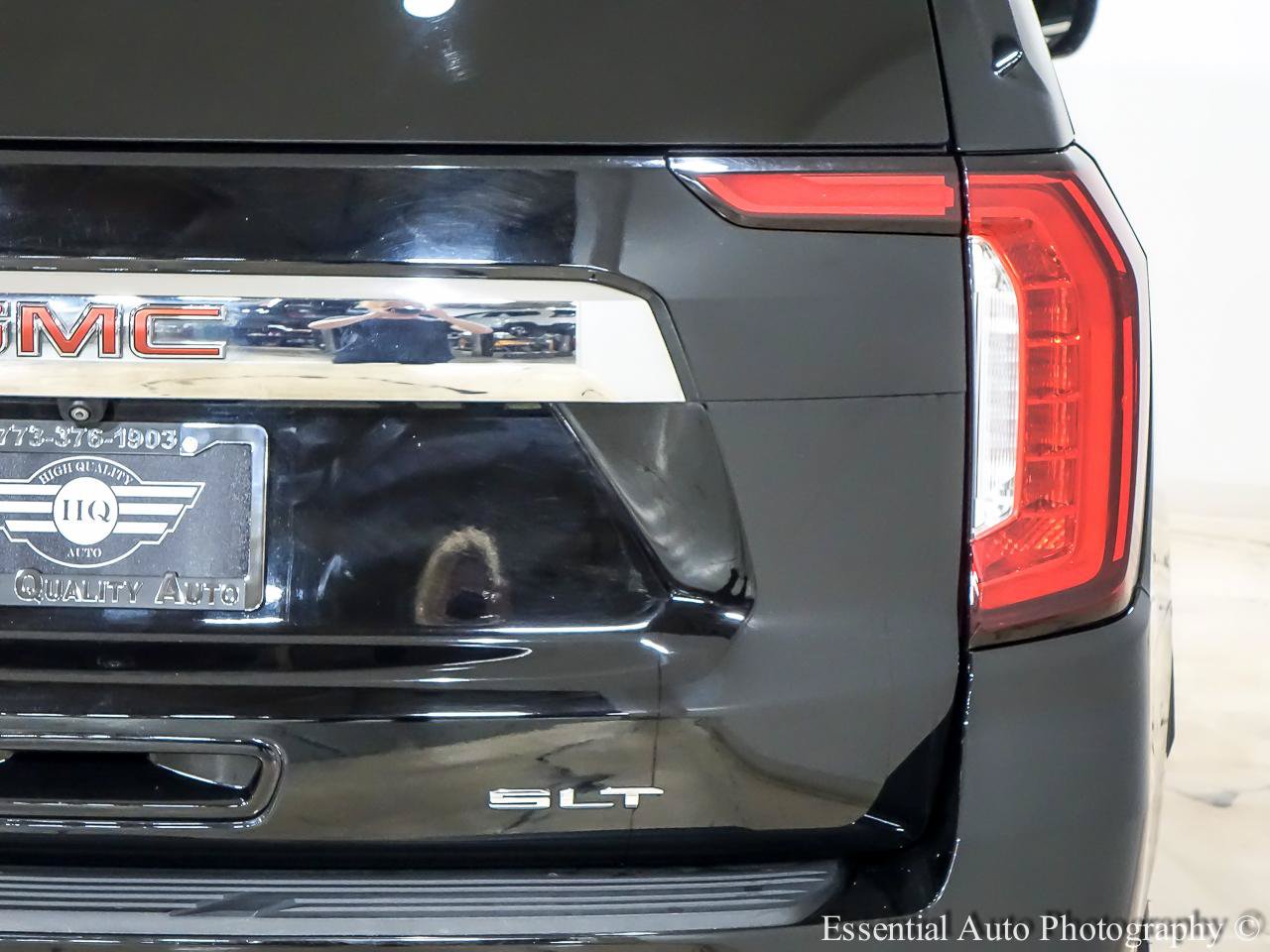 Used 2021 GMC Yukon SLT AWD/4WD image 8
