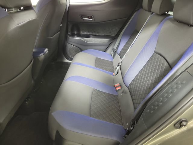 Used 2021 Toyota C-HR XLE FWD image 12