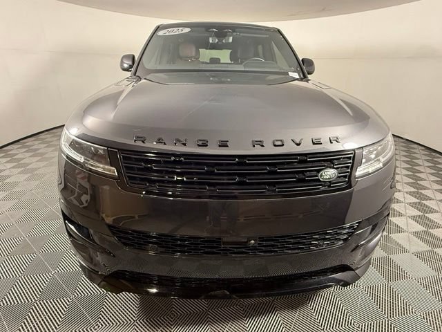 Used 2025 Land Rover Range Rover Sport Dynamic SE AWD/4WD image 10