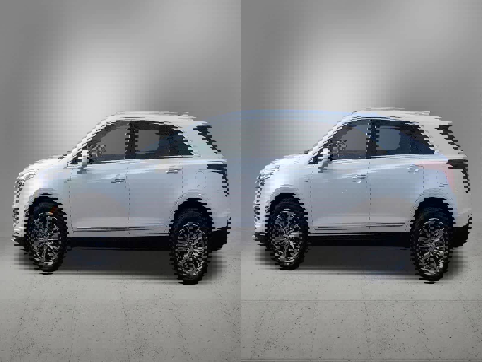 Used 2024 Cadillac XT5 Premium Luxury image 3