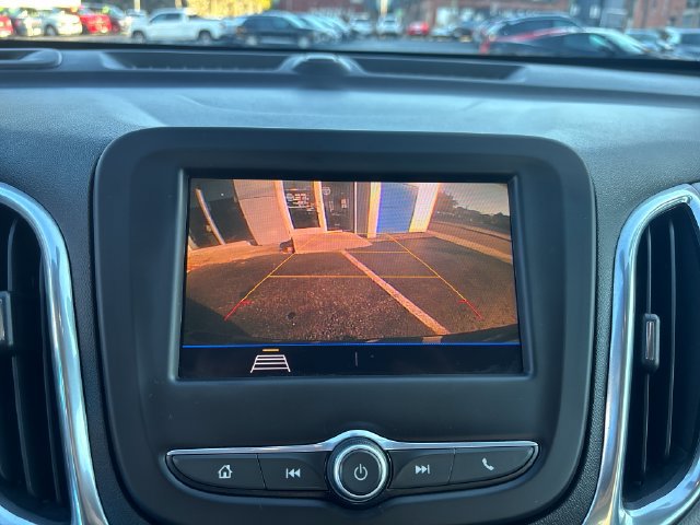 Used 2021 Chevrolet Equinox LS w/ LPO, Floor Liner Package AWD/4WD image 18
