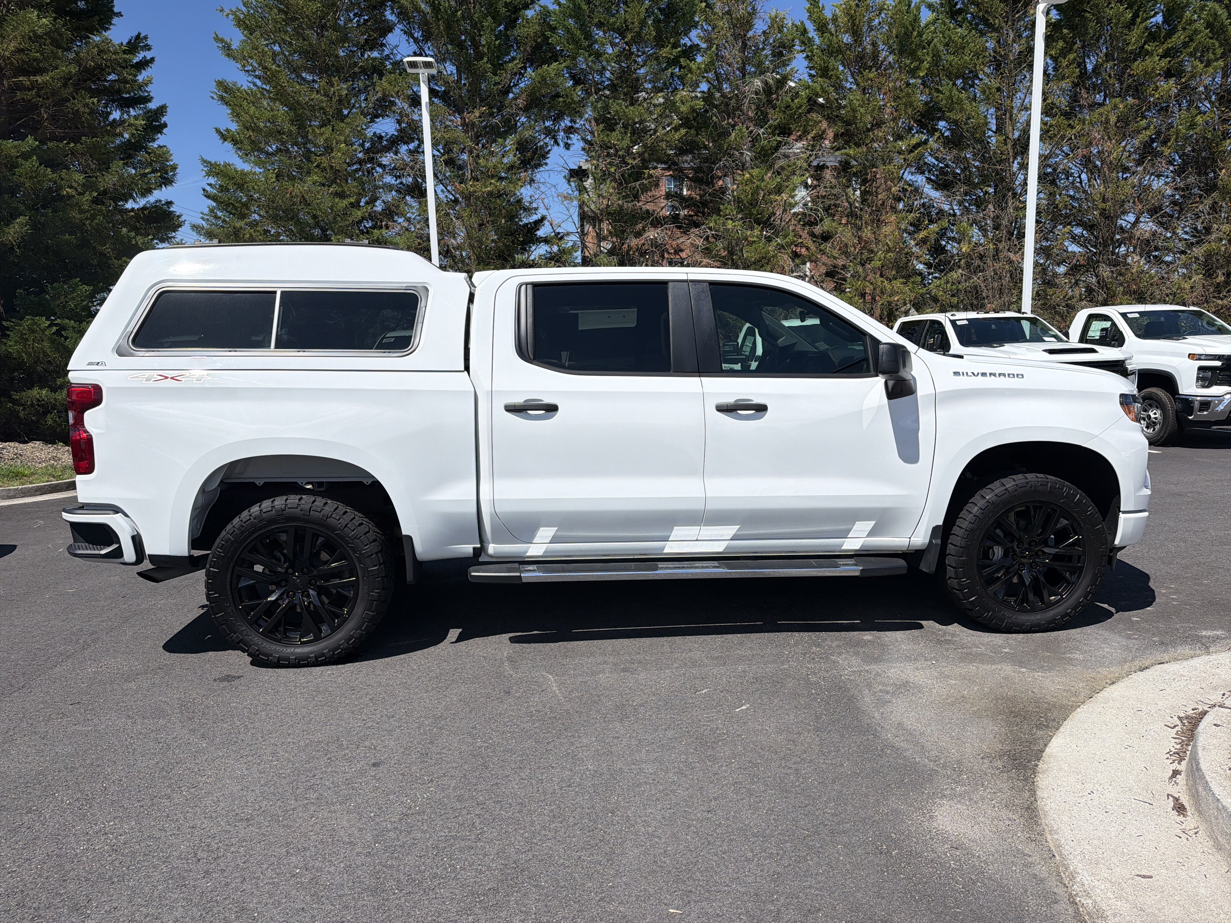 Used 2024 Chevrolet Silverado 1500 Custom AWD/4WD image 11