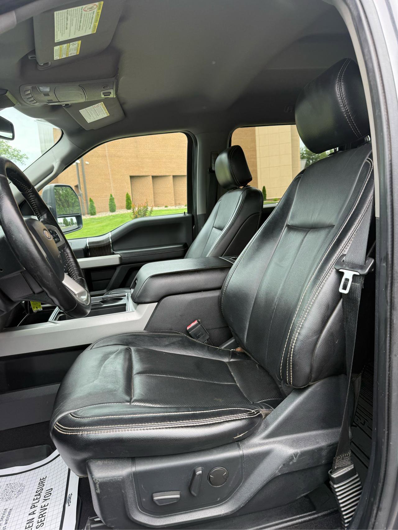 Used 2020 Ford F250 Lariat w/ Tremor Off-Road Package AWD/4WD image 12