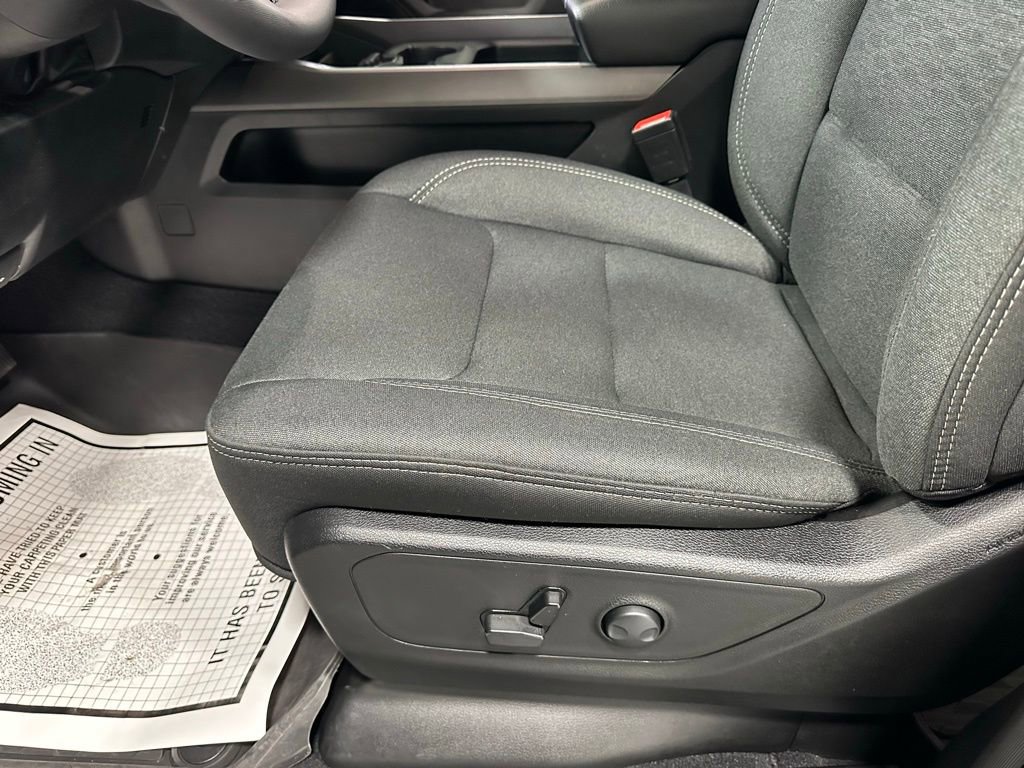 Used 2025 RAM 1500 Big Horn image 13